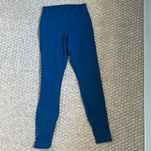 Lululemon Wunder Under Size 6